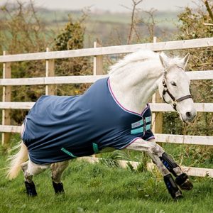 MANTA AMIGO HERO 900 PONY EXTERIOR MEDIUM (200g)